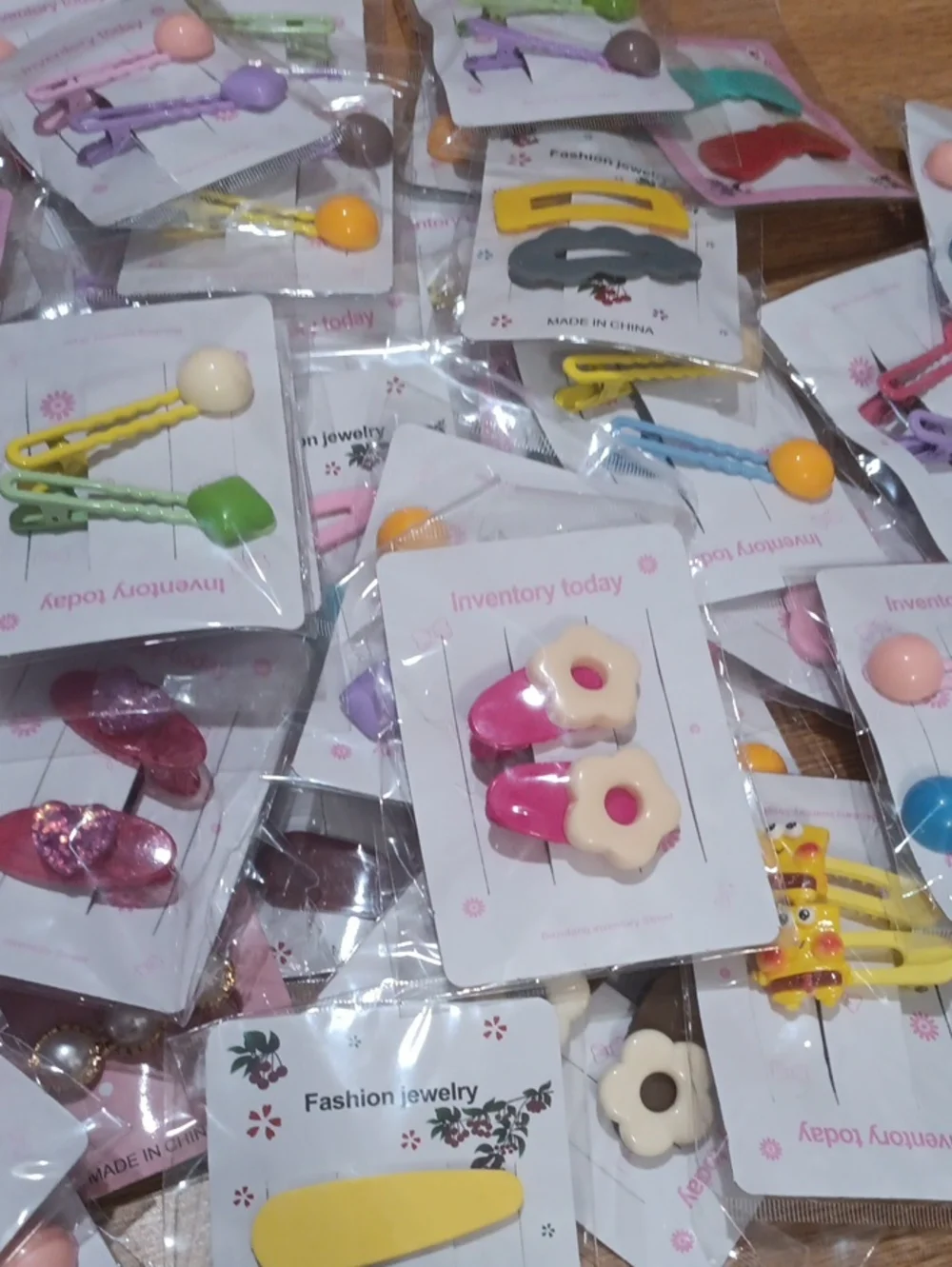 60 Piece Kids Hair Clip Bundle